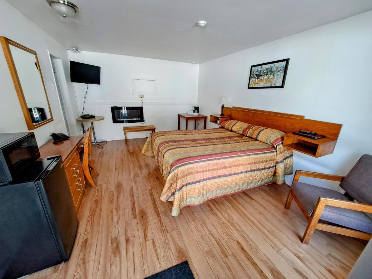 Motel Bonsoir Жольєт Екстер'єр фото