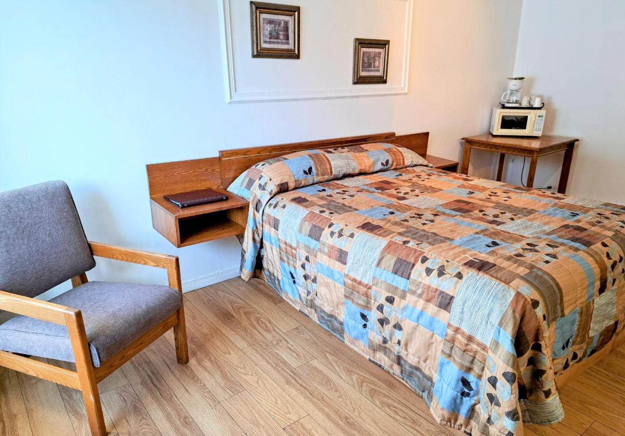 Motel Bonsoir Жольєт Екстер'єр фото