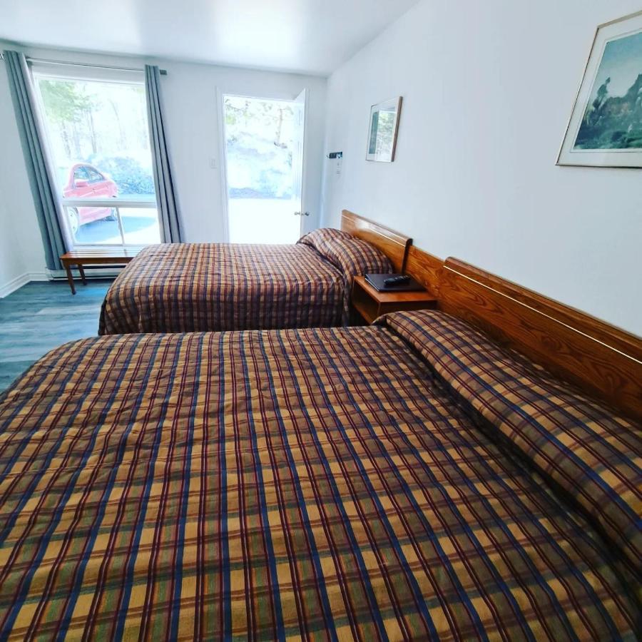 Motel Bonsoir Жольєт Екстер'єр фото