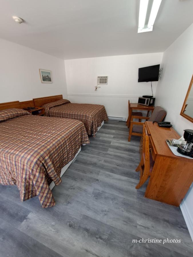 Motel Bonsoir Жольєт Екстер'єр фото