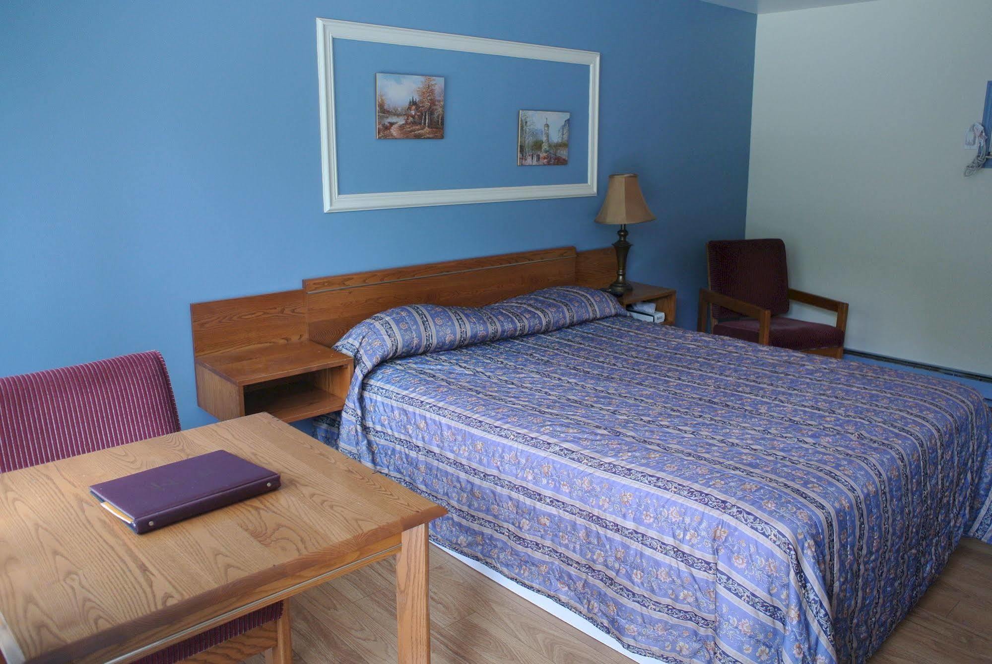 Motel Bonsoir Жольєт Екстер'єр фото